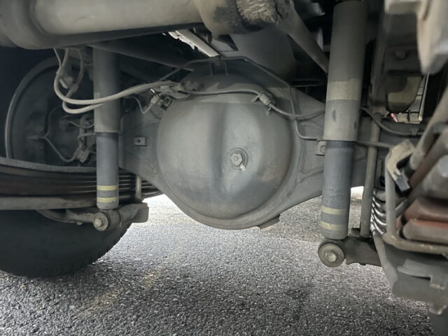 日野　デュトロ　標準幅　10尺　ダンプ　架装多数　エアー式バンパー昇降機　150馬力