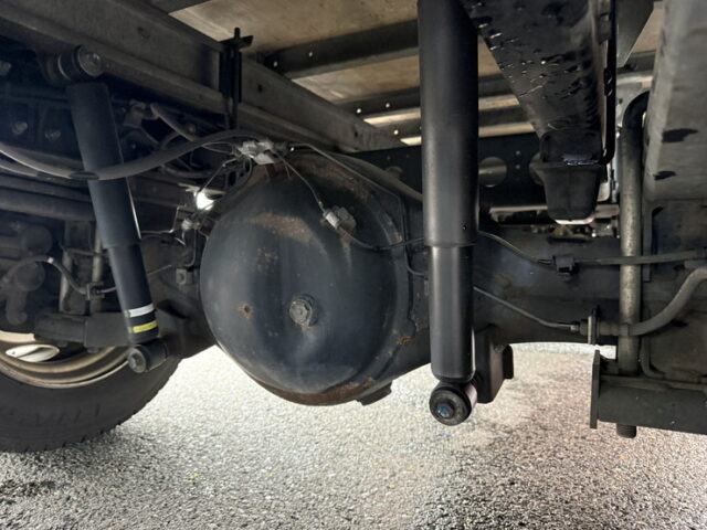 日野：デュトロ：バン：ワイドロング：格納ゲート：左スライドドア：AT車：準中型免許