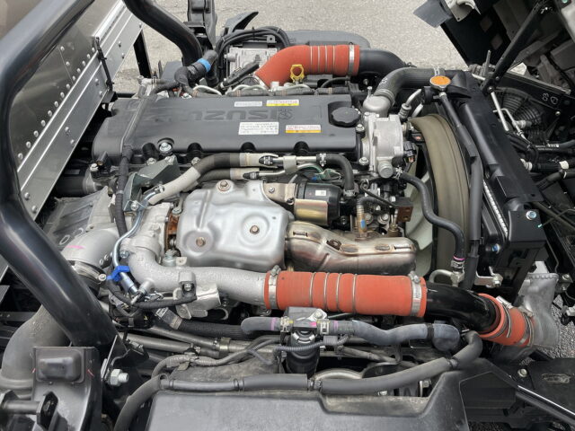 いすゞ　エルフ　アルミバン　低走行　ワイド　跳上ゲート　150馬力