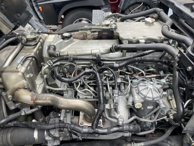 レンジャープロ　増トン　ハイジャッキセルフ　4段クレーン　ウィンチ/あゆみ板付　荷台長6500