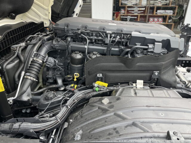 スカニア：R460：現行モデル：登録済未使用車：トレーラーヘッド：総輪エアサス