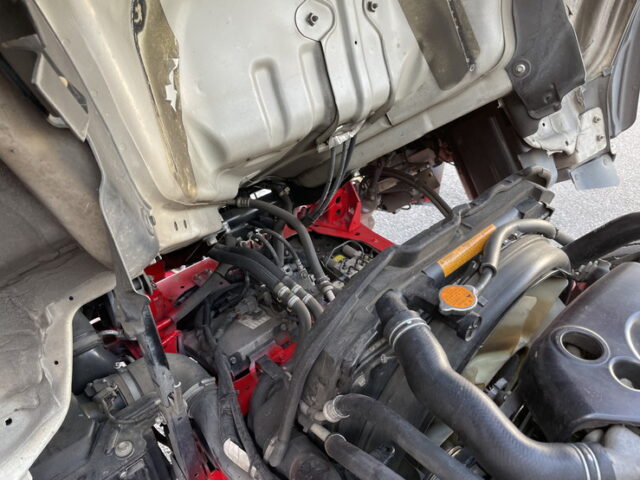 いすゞ　エルフ　アルミバン　5MT　サイドドア　ステンレスサイドバンパー　ステンレスリアバンパー　