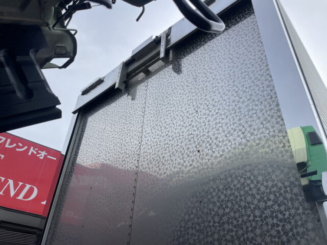 いすゞ：フォワード：増トン：ウィング：7200ボデー：ワイド：6発ターボ