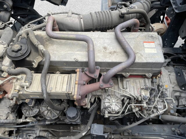 日野　プロフィア　ハイルーフ　ウィング　リア門口ステンレス　7速　E13Cエンジン