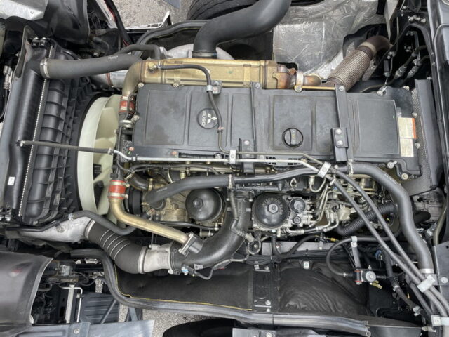 17スーパーグレート　ハイルーフ　冷凍バン　矢野特殊ボディ　コルゲート　サブエンジン