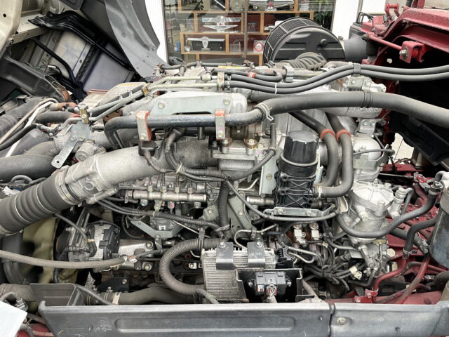 いすゞ　ギガ　ハイルーフ　冷凍バン　4軸　左観音扉2枚　サブエンジン　ジョロ４キーストン