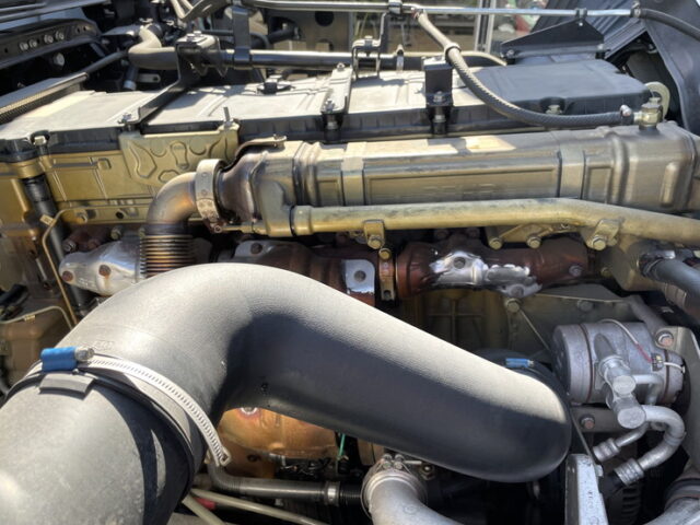 三菱ふそう：スーパーグレート：ハイルーフ：アルミウィング：メッキ多数：木床：AT：394馬力