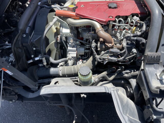 日野：デュトロ：アルミバン：ワイドロング：木床：横扉：150馬力：AT車