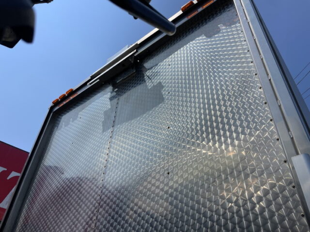 日野：17レンジャー：ハイルーフ：ウィング：7200ワイド：ステンレス多数：エアサス