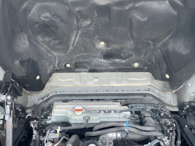 日野：17プロフィア：ハイルーフ：トレーラーヘッド：7速MT：450馬力：E13Cエンジン