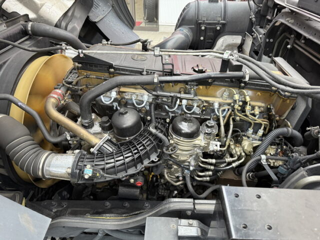 17スーパーグレート：ハイルーフ：ウィング：造りボディ：プレミアムライン