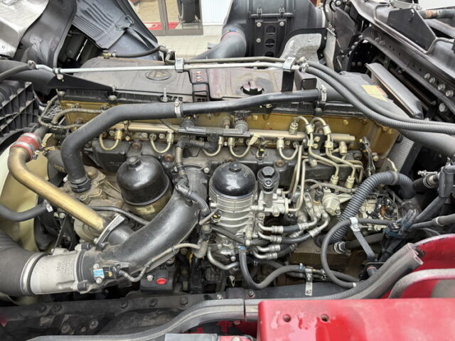 17スーパーグレート：ハイルーフ：ウィング：プレミアムラインエグゼクティブ：寝台メッキ