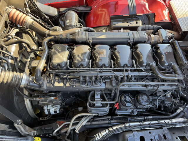 スカニア：R450：トレーラーヘッド：総輪エアサス：第5輪荷重11.300㎏：直6