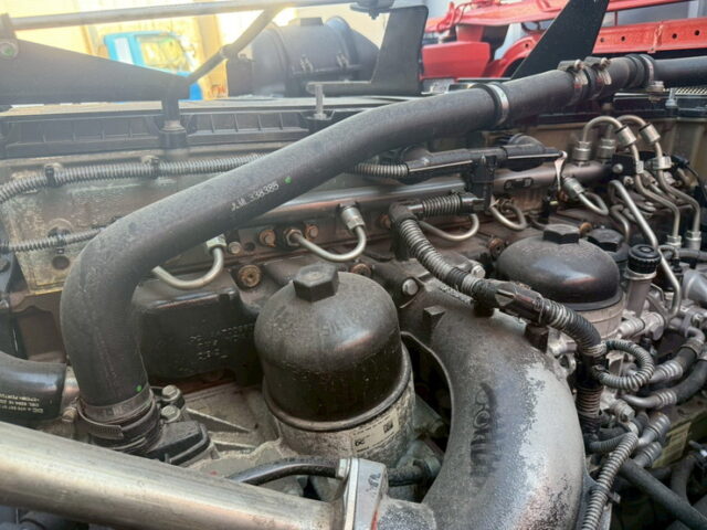 17スーパーグレート:ハイルーフ:ウィング:メッキ多数:造りボディ:アルミホイール