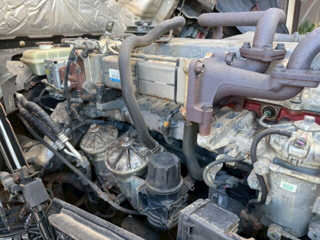 日野:プロフィア:ハイルーフ:冷凍ウィング:架装多数:ボディ枠ステンレス