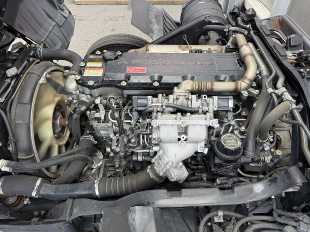 ファイター:ウィング:6200ワイド:後輪エアサス:格納ゲート:240馬力