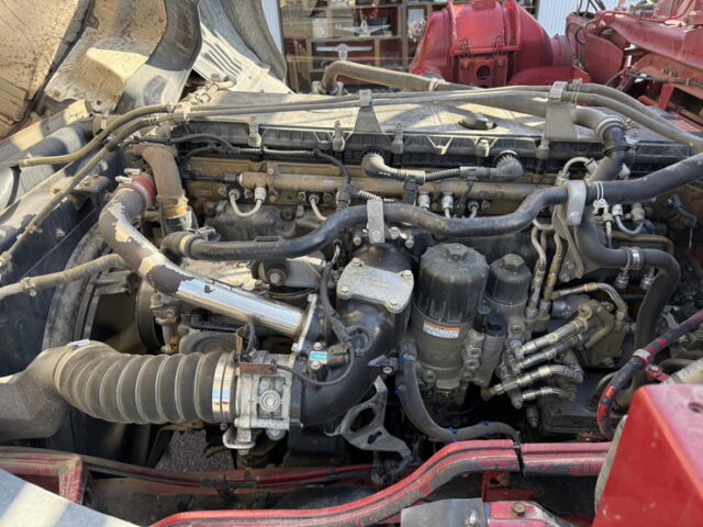 スーパーグレート：ハイルーフ：アームロール：40立米：架装多数：煙突マフラー(ダミー)