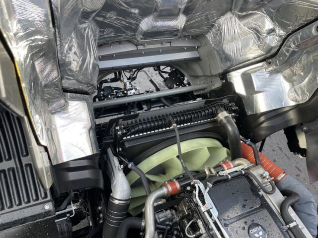 【現行型】スーパーグレート　スーパーハイルーフ　プレミアムライン　総輪エアサス