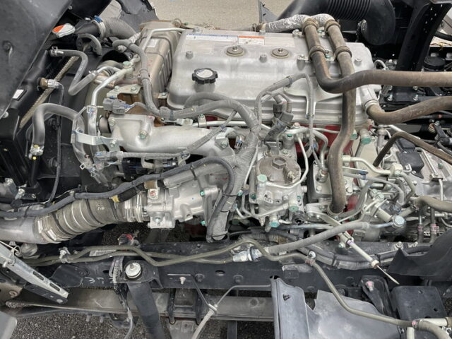 日野　17レンジャー　ハイルーフ　6200ワイド　エアサス　格納ゲート　低走行