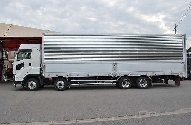 【278】いすゞ　ギガ　低床　アルミウイング　ハイルーフ　リヤエアサス