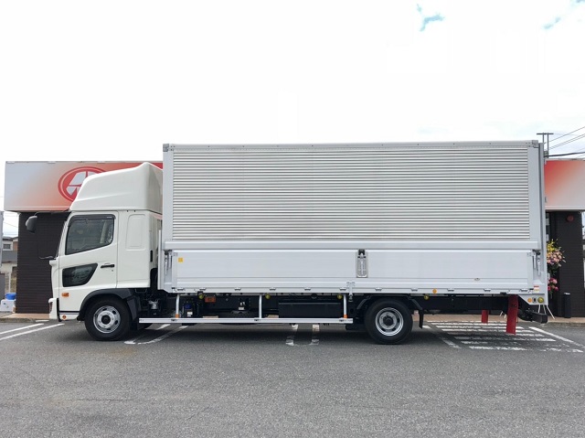 【285】日野　レンジャープロ　アルミウイング　ハイルーフ　リヤエアサス　未使用車