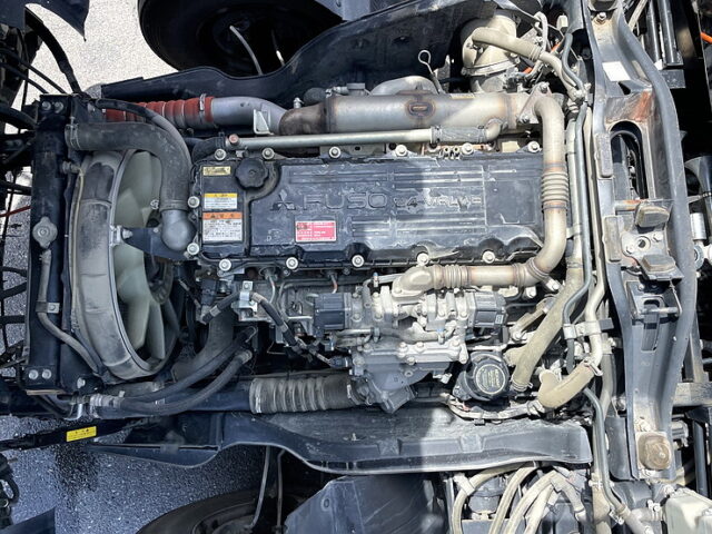 ふそう　ファイター　ダンプ　架装多数　メッキホイール　6発ターボ　240馬力