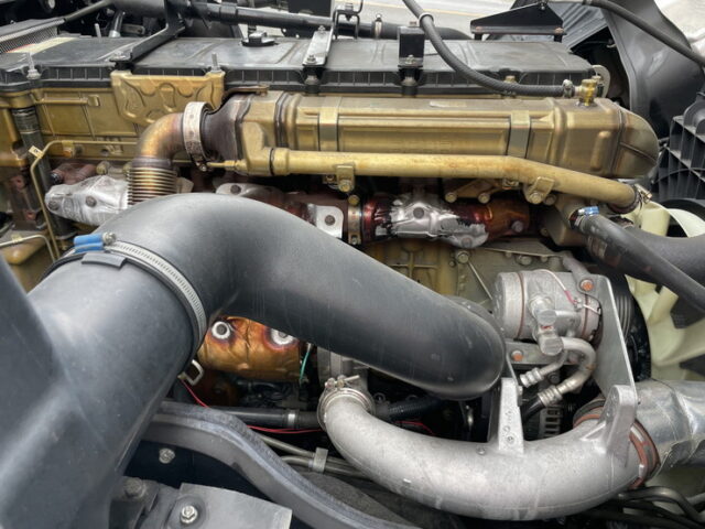 17スーパーグレート　ハイルーフ　冷凍バン　矢野特殊ボディ　コルゲート　サブエンジン