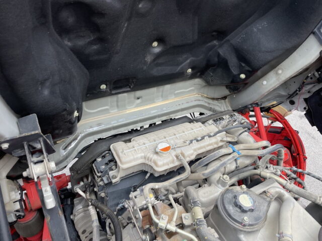 日野：17プロフィア：ハイルーフ：ウィング：メッキ多数：リア門口ステンレス：E13C