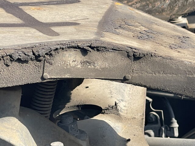 日野：プロフィア：ハイルーフ：トレーラーヘッド：メッキ多数：アルミホイール