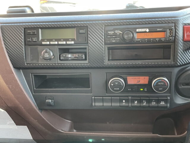 日野:17レンジャー:6200ワイド:冷凍バン:格納ゲート付:エアサス:ジョロ4キーストン