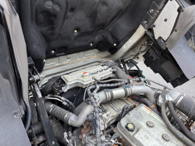 日野：17プロフィア：ハイルーフ：ウィング：アルミホイール：リア門口ステンレス