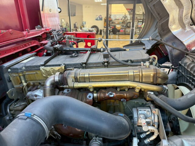 17スーパーグレート：ハイルーフ：ウィング：メッキ多数：アルミホイール：格納ゲート