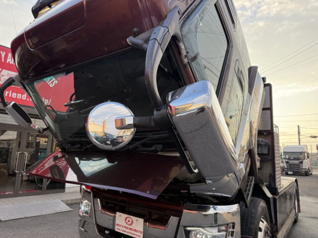 17スーパーグレート：ハイルーフ：トレーラーヘッド：ブタ鼻：第5輪荷重11.500㎏