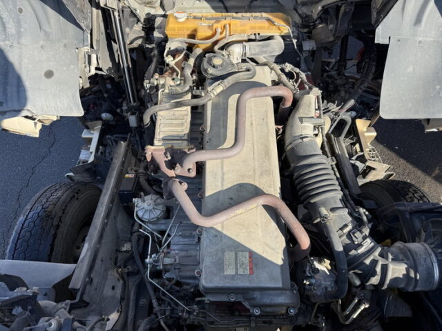 日野：プロフィア：ハイルーフ：トレーラーヘッド：エアロ付：エアサス：450馬力