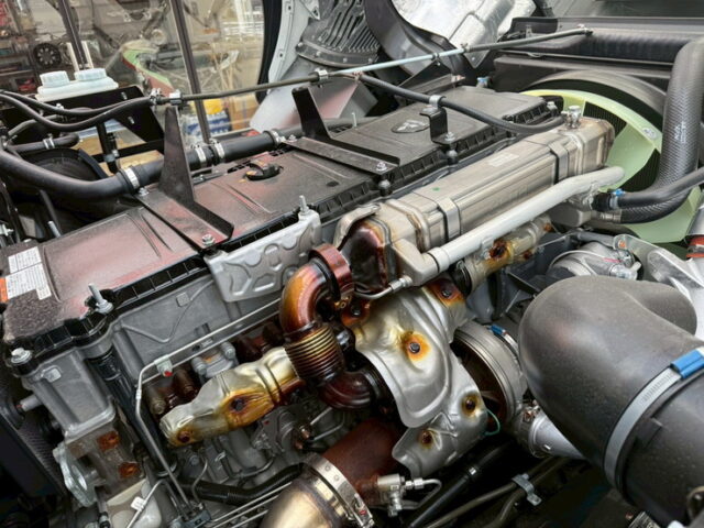 24スーパーグレート:スーパーハイルーフ:ウィング:アルミホイール:リア門口ステンレス