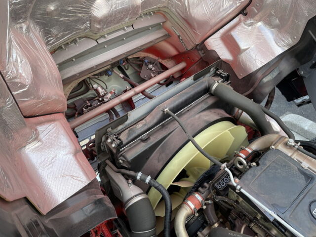 三菱ふそう：スーパーグレート：冷凍ウィング：AT：ハイルーフ：ステンレス架装多数：メッキパーツ多数：門口ステンレス：アルミホイール