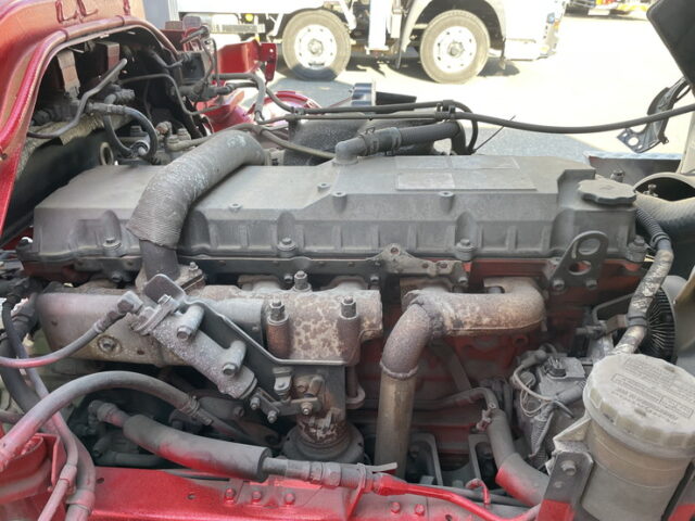 【委託販売車両】いすゞ：フォワード：205馬力：6MT：リア門口ステンレス：木床：ロケット：舟形バンパー：ステンレス多数　