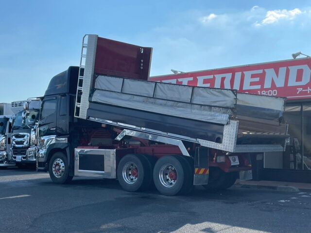 日野　17プロフィア　ダンプ　ハイルーフ　Ｌゲート　メッキ多数