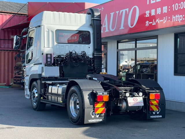 17スーパーグレート　トレーラーヘッド　ハイルーフ　未使用　E尺　460馬力　第5輪荷重11.500㎏　プレミアムライン