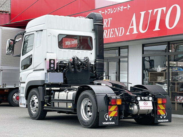 17スーパーグレート　トレーラーヘッド　ハイルーフ　D尺　460馬力　未使用　第5輪荷重11.500㎏　プレミアムライン