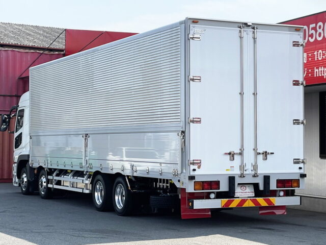 17スーパーグレート　未使用　ハイルーフ　ウィング　総輪エアサス　プレミアムライン　428馬力