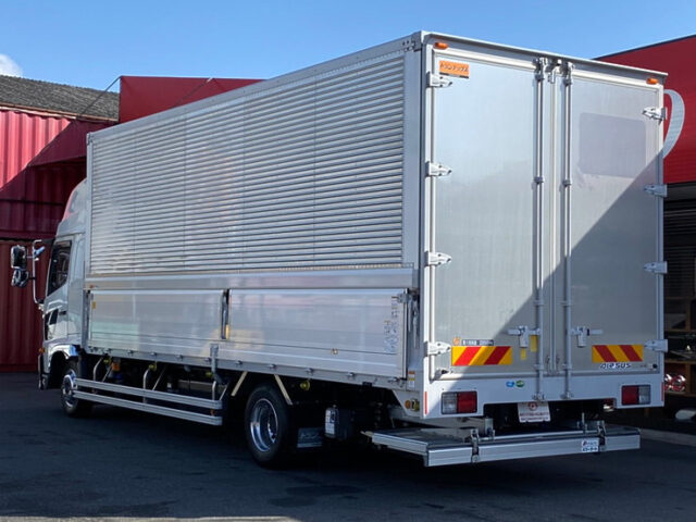 【767】R1　17レンジャー　ウィング　エアサス　格納ゲート