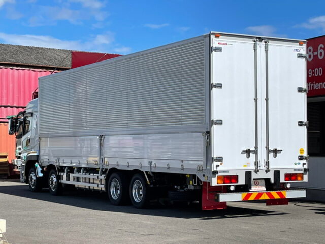 【905】R3　登録済未使用車　スーパーグレート　低床アルミウイング