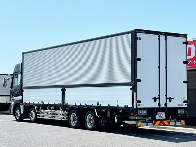 【1087】H29　クオン　ハイルーフ　ウィング　格納ゲート付　エアサス　木床