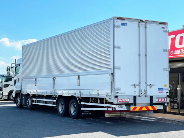 【1141】R1　ギガ　ハイルーフ　ウィング　7速　380馬力　木床　低走行　