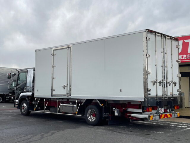 【1395】H29 フォワード　冷凍バン　格納PG