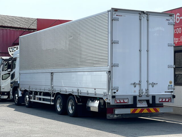 17スーパーグレート　ハイルーフ　ウィング　メッキ多数　アルミホイール　木床