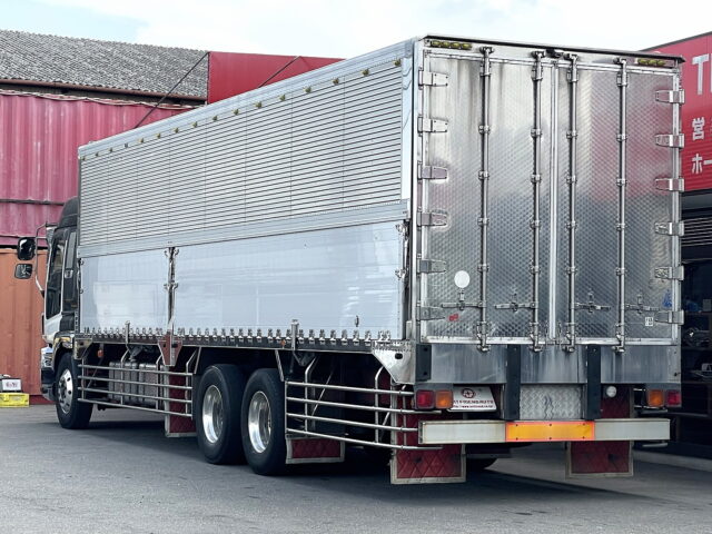 いすゞ　ギガ　ハイルーフ　ウィング　造りボディ　1Mアオリ　ステンレス多数