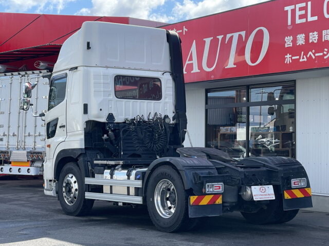 日野：17プロフィア：ハイルーフ：トレーラーヘッド：アルミホイール：ブタ鼻