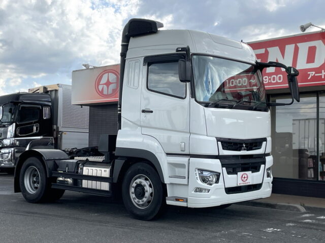 三菱ふそう：スーパーグレート：トレーラーヘッド：ハイルーフ：Ｄ尺：AT：未使用：第５輪11.5ｔ　